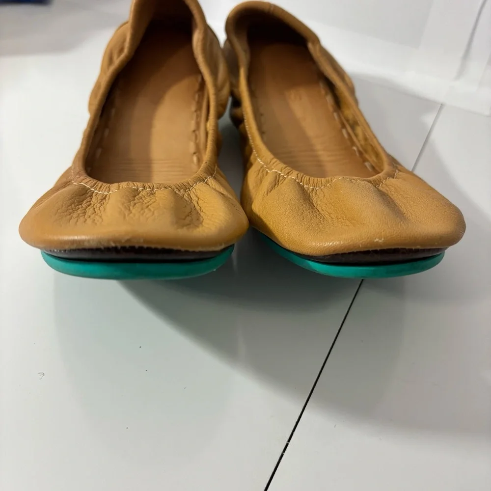 TIEKS Size 8 Shoes - Tan/Light Brown - Picture 4 of 7